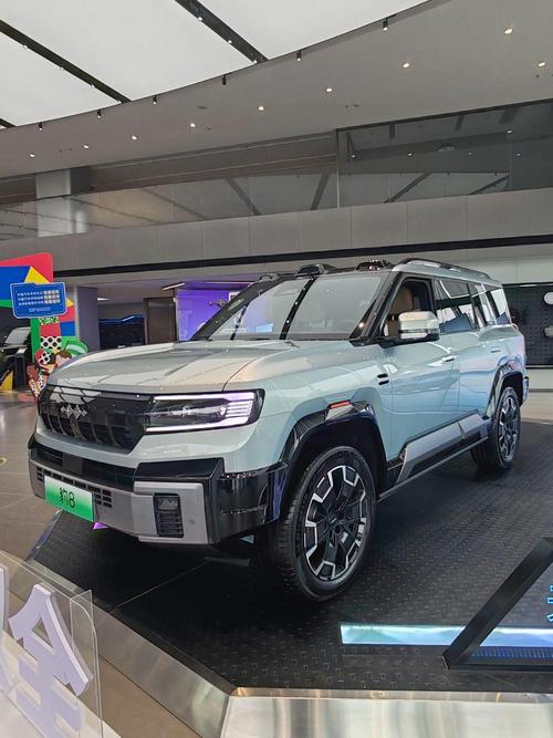 深圳大鹏新区欧浩耀企业管理咨询比亚迪方程豹硬派越野的爆款，英菲尼迪35周年与你共成长